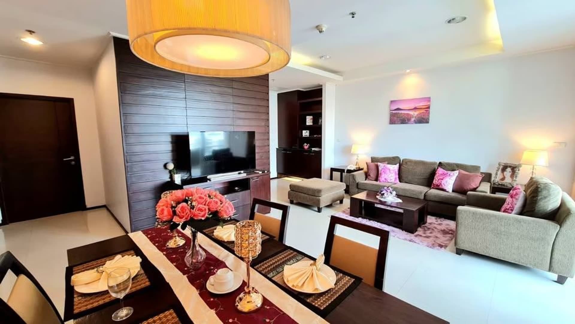 2 Bed Condo for Rent in Watthana - Image 4 2 Bed Condo for Rent in Watthana - Image 4