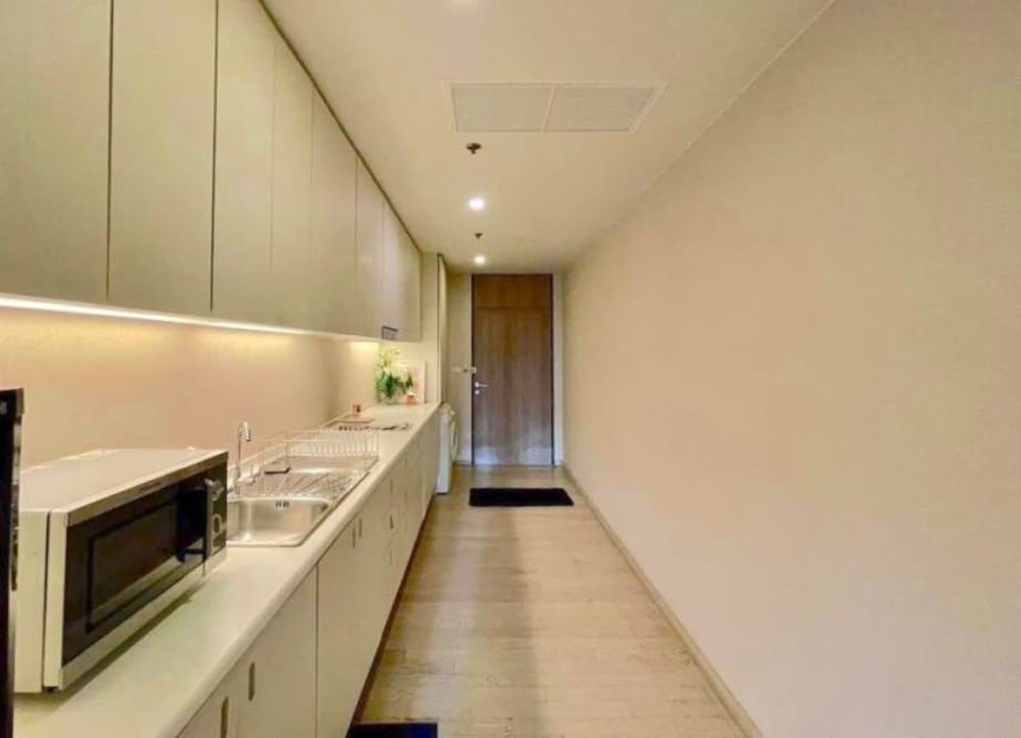 1 Bedroom Condo for Rent at Noble Solo - Image 4 1 Bedroom Condo for Rent at Noble Solo - Image 4